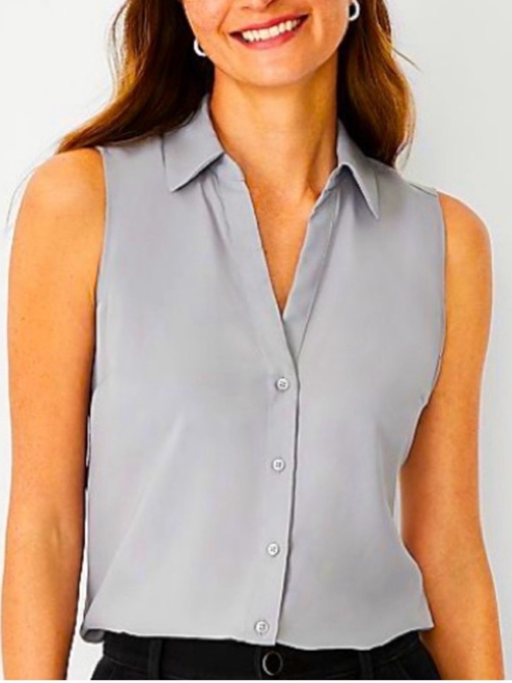 Ann Taylor Sleeveless Collared Button-Front Blouse - Light Gray XL - EUC